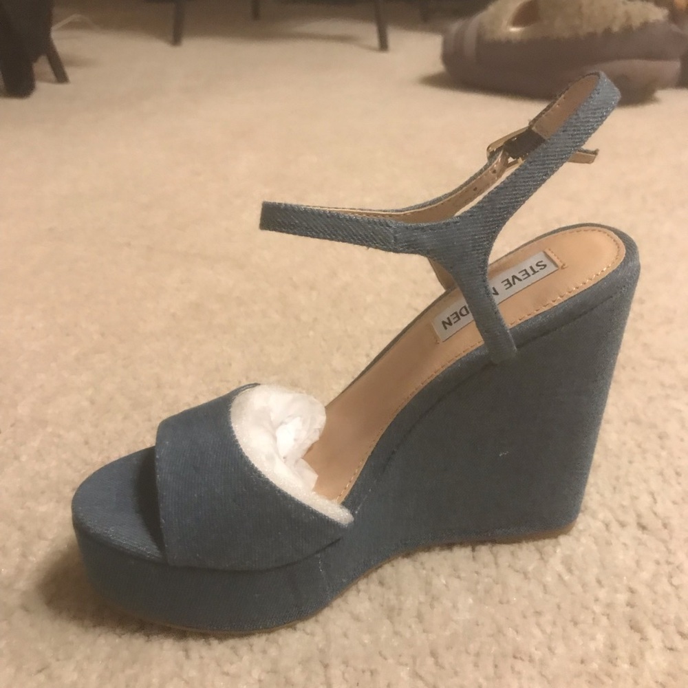 Steve Madden Truce Wedge Sandals
